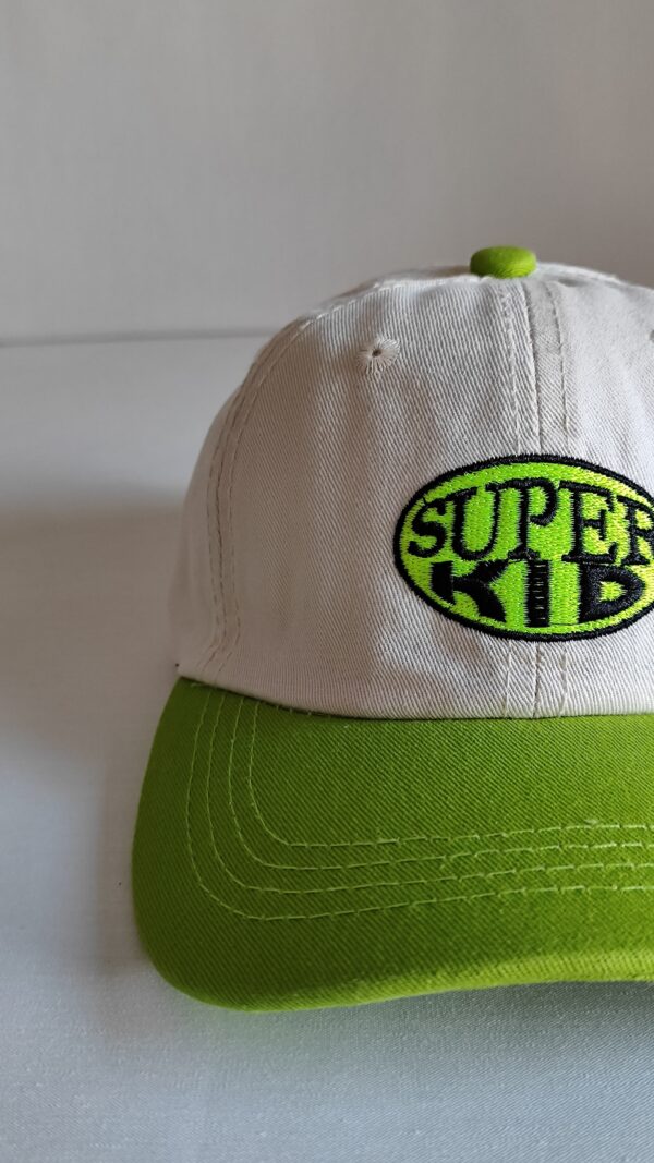 GORRA INFANTIL BORDADA “SUPER KID”. MAC BEEN - Imagen 3