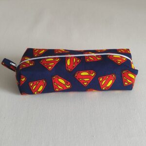 Estuche hecho a mano Superman