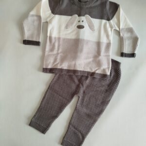 Conjunto dos piezas para bebé.