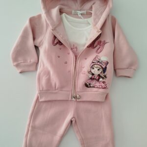 conjunto  deportivo de niña
